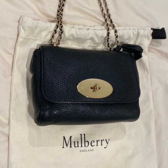 Mulberry Lily Small - Picture 1 of 9